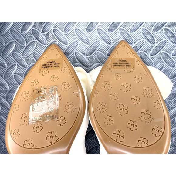 Ted Baker London Hyana Ivory Moire Satin bow pointed womens 10cm pump Sz US 11 - Picture 12 of 12